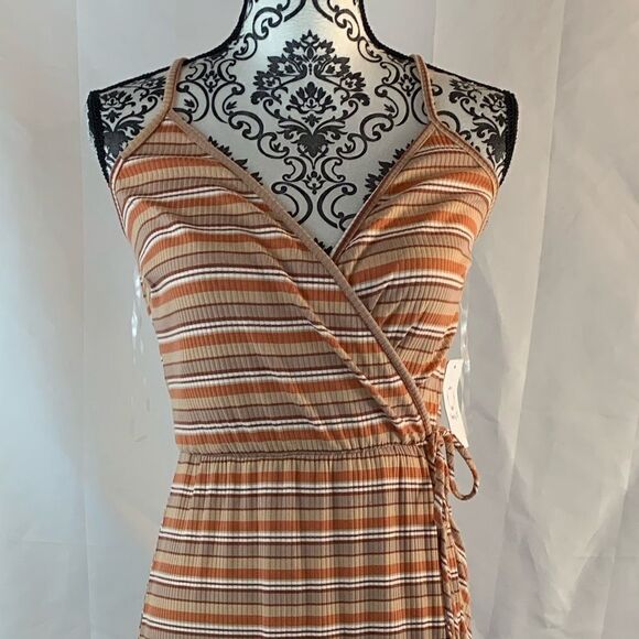 NWT Trendy JS striped maxi dress - Picture 7 of 8